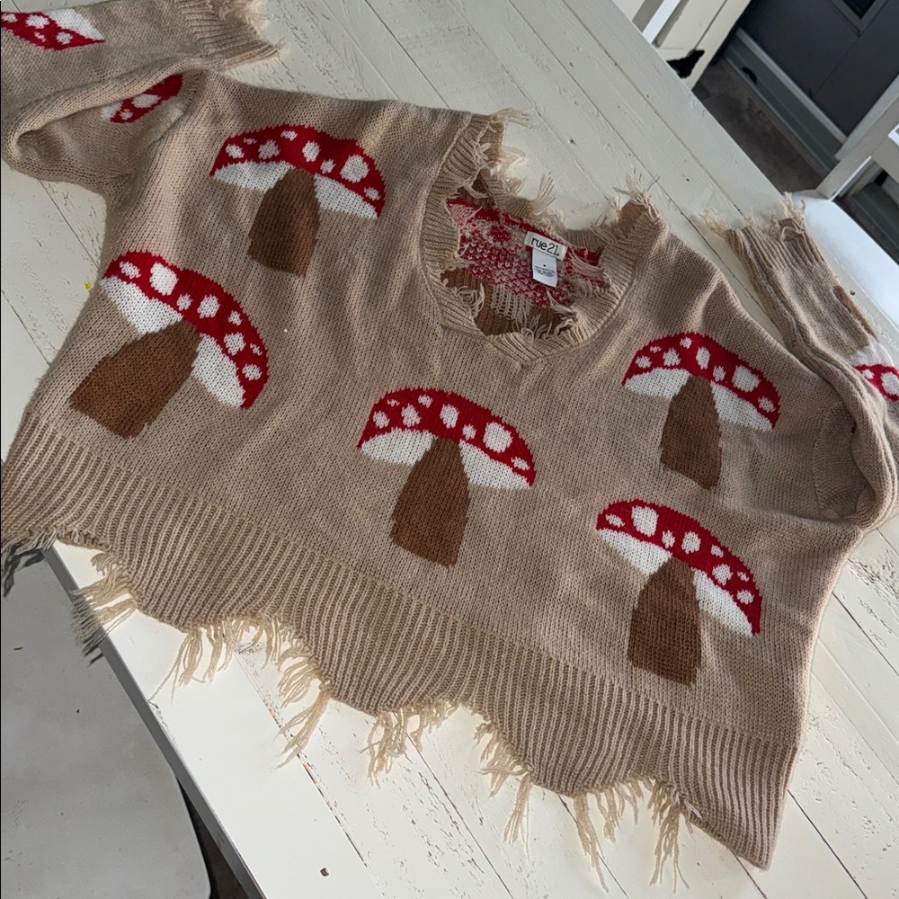 Rue 21 Frayed Mushroom Pattern V Neck knit Sweater - Tan Red white - Picture 7 of 9